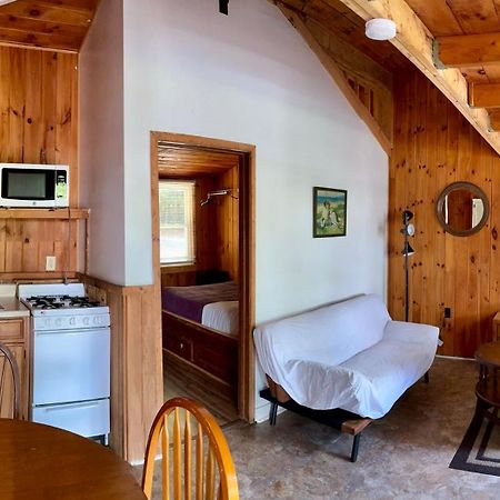 Rock Castle Resort Lake George Esterno foto