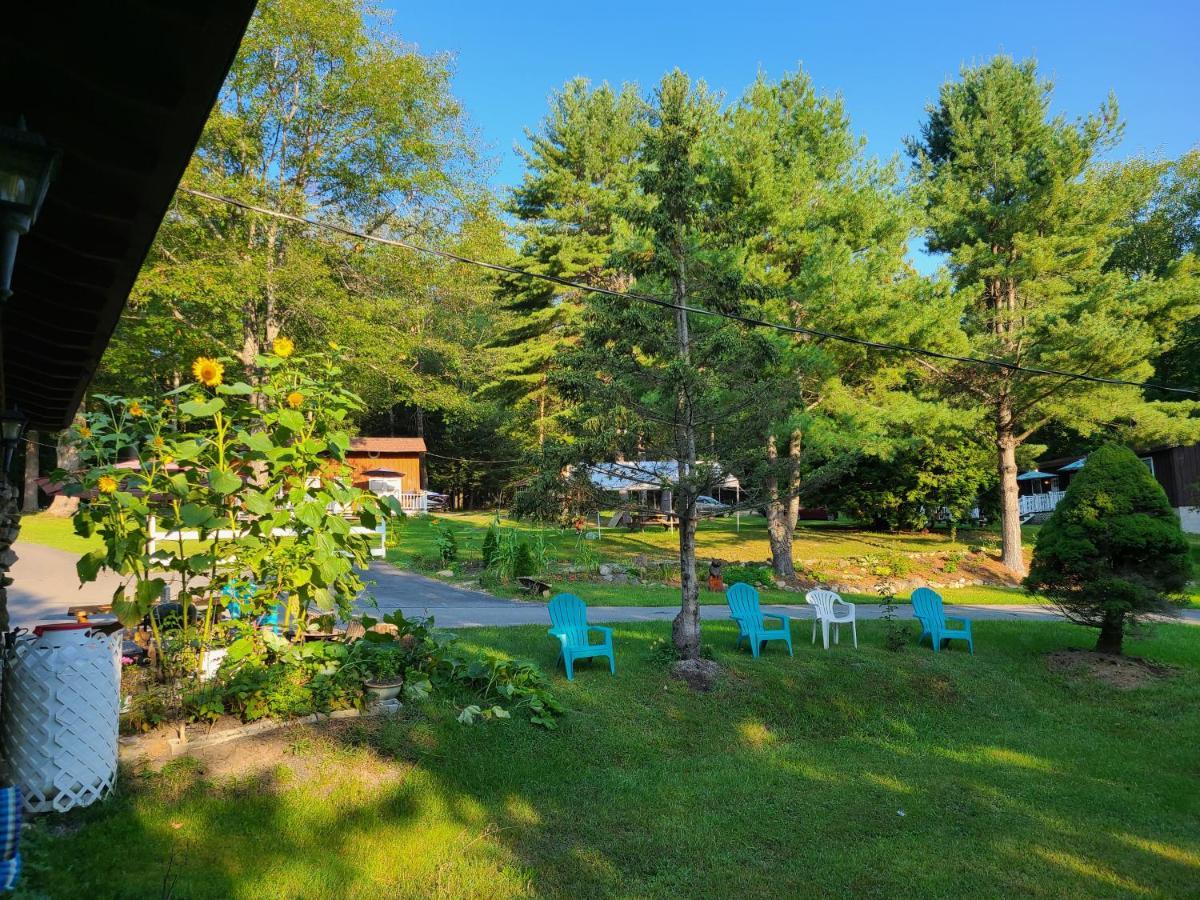 Rock Castle Resort Lake George Esterno foto