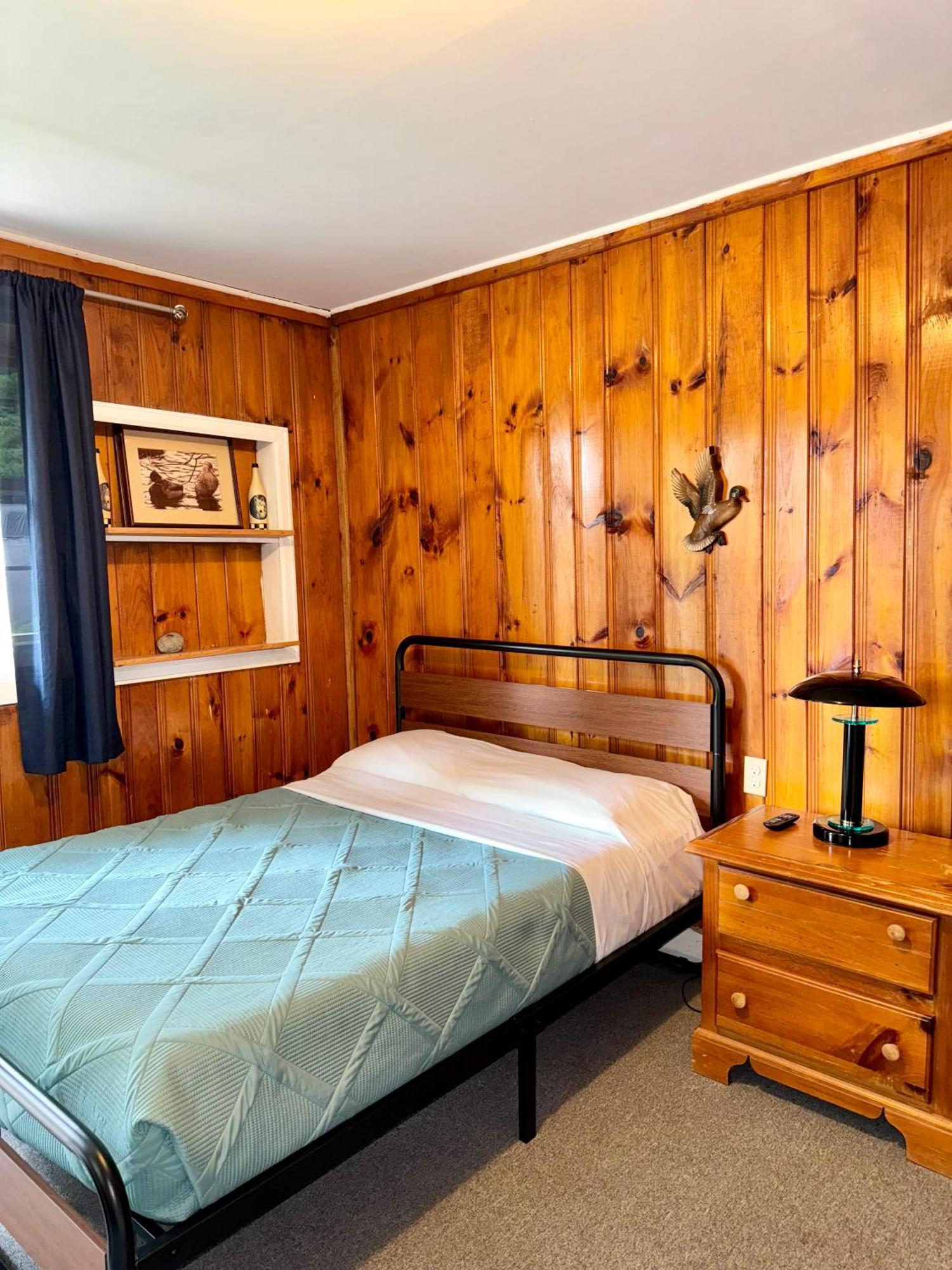 Rock Castle Resort Lake George Esterno foto